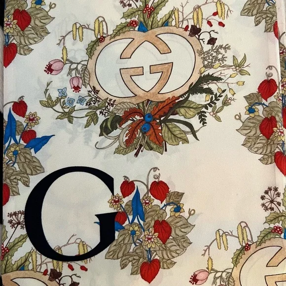 Authentic Rare Gucci 100th Anniversary Silk Scarf - Picture 6 of 7